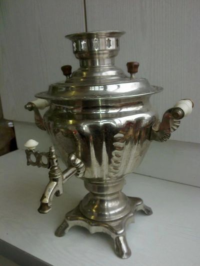 Лот: 4400423. Фото: 1. Электрический самовар. Предметы интерьера и быта