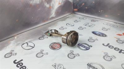 Лот: 23589713. Фото: 1. Поршень с шатуном Toyota Voxy... Двигатель и элементы двигателя