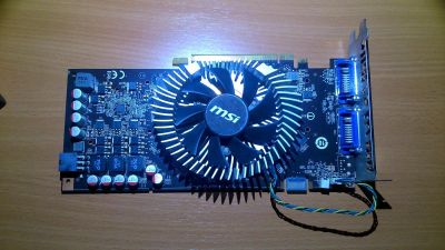 Лот: 4818902. Фото: 1. MSI GTS250. Видеокарты