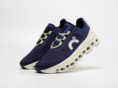 Лот: 24975236. Фото: 1. Кроссовки On Cloudmonster. Кеды, кроссовки, слипоны