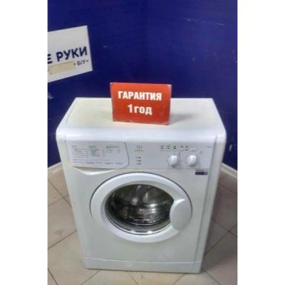 Лот: 25763338. Фото: 1. Стиральная машина Indesit WIUN... Стиральные машины