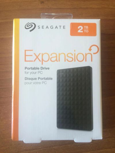 Лот: 7847471. Фото: 1. новый Seagate 2TB STEA2000400. Внешние жесткие диски