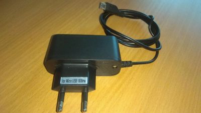 Лот: 10611846. Фото: 1. Зарядное micro usb 1000mA. Зарядные устройства, блоки питания, адаптеры сетевые для смартфонов