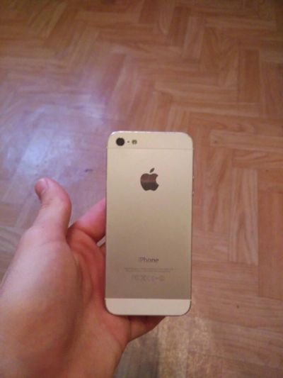 Лот: 7455992. Фото: 1. iphone 5 white 16 gb (ОБМЕН). Смартфоны