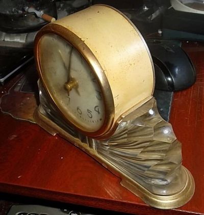 Лот: 12460705. Фото: 1. Каминные настольные часы Маяк... Оригинальные наручные часы