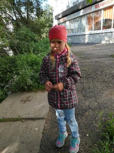 Лот: 11310945. Фото: 1. Куртка и джинсы. Верхняя одежда