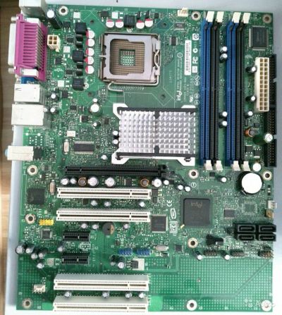 Лот: 12613912. Фото: 1. Материнская плата Intel. Материнские платы