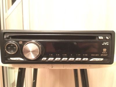 Лот: 8954020. Фото: 1. JVC KD-G427 Автомагнитола CD/MP3. Автомагнитолы