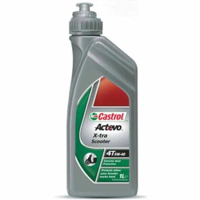 Лот: 3235462. Фото: 1. Castrol Act Evo X-tra Scooter... Масла, жидкости