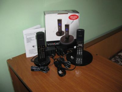 Лот: 6201575. Фото: 1. DECT телефон Voxtel Z7 Twin. DECT и радиотелефоны