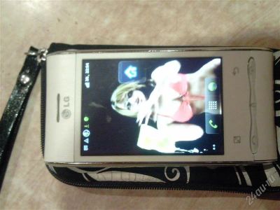 Лот: 1402756. Фото: 1. Lg Optimus Ideal. Смартфоны