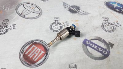 Лот: 23586824. Фото: 1. Форсунка Nissan Qashqai MR20DD... Двигатель и элементы двигателя