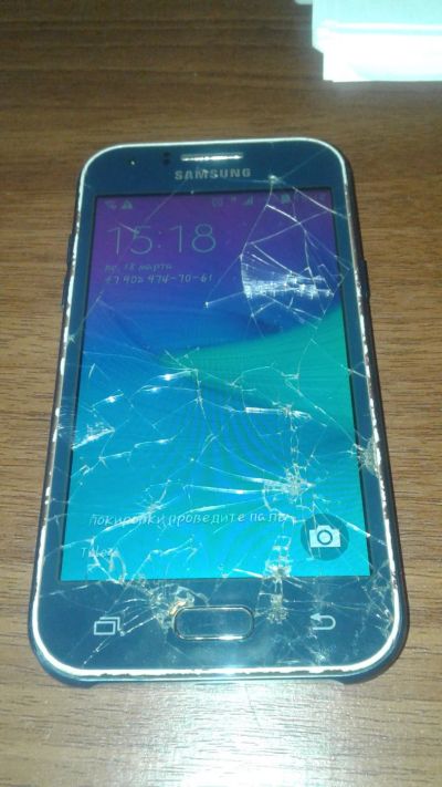 Лот: 11201284. Фото: 1. samsung galaxy J1 2014. Смартфоны