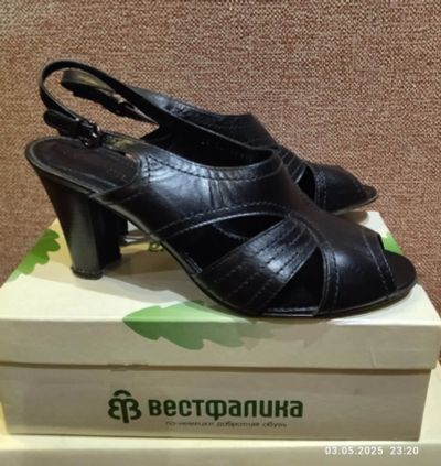 Лот: 25348678. Фото: 1. Босоножки Вестфалика р. 39. Босоножки