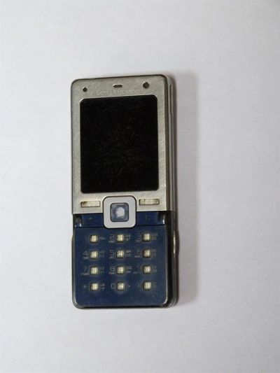 Лот: 3335053. Фото: 1. Sony Ericsson t 650. Кнопочные мобильные телефоны