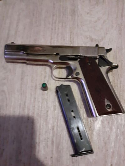 Лот: 20015696. Фото: 1. Охолощенный пистолет 1911 COLT. Сигнальное и охолощенное (СХП) оружие