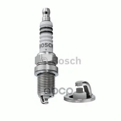Лот: 14083309. Фото: 1. Свеча зажигания Bosch арт. 0242229798. Другое (автозапчасти)