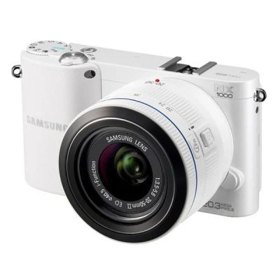 Лот: 4103387. Фото: 1. Продам фотоаппарат Samsung NX1000... Другое (фотокамеры)