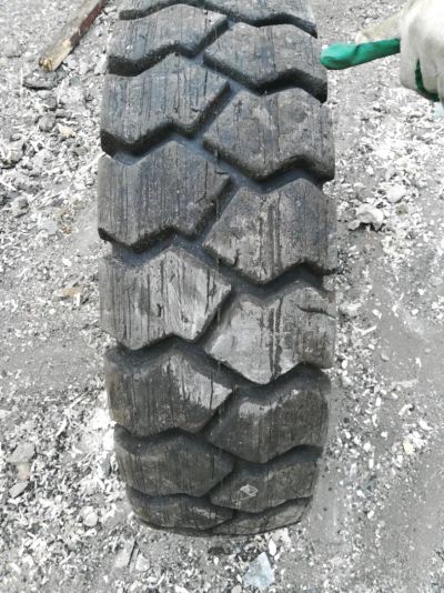 Лот: 11881374. Фото: 1. Шина Т900 8.25-15 на погрузчик. Шины
