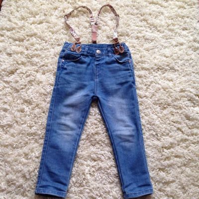 Лот: 6176203. Фото: 1. Джинсы Zara для девочки р.2-3... Брюки, шорты, джинсы