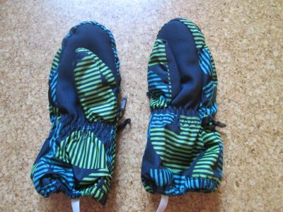 Лот: 7081886. Фото: 1. Варежки непромокайки 2-3 года. Аксессуары