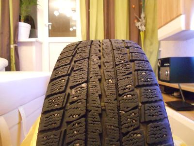 Лот: 8205788. Фото: 1. продам зимние колеса данлоп граспик... Шины
