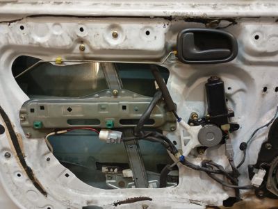 Лот: 25803246. Фото: 1. Стеклоподъемник, Toyota Sprinter... Электрооборудование