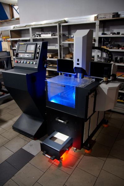 Лот: 23553955. Фото: 1. ЧПУ CNC (ЦНЦ) Фрезер ЧПУ с автосменой... Промышленное