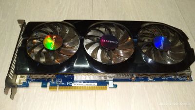 Лот: 19976045. Фото: 1. Видеокарта GiGaByTE GV-R795WF3-3GD... Видеокарты