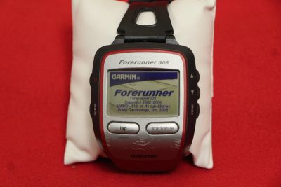 Лот: 14792544. Фото: 1. Garmin Forerunner 305 GPS. GPS-навигаторы