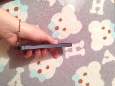 Лот: 5451814. Фото: 1. iPhone 5 Black. Смартфоны
