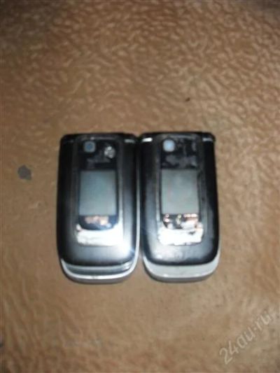 Лот: 1483437. Фото: 1. Два телефона Nokia 6131. Кнопочные мобильные телефоны