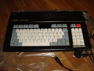 Лот: 3086532. Фото: 1. Старинный компьютер ZX Spectrum... Компьютеры в сборе