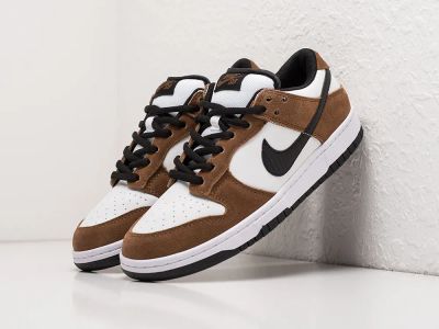 Лот: 20020301. Фото: 1. Кроссовки Nike SB Dunk Low. Кеды, кроссовки, слипоны