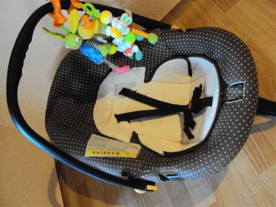 Лот: 2915644. Фото: 1. Автолюлька Grillo. Детские автокресла