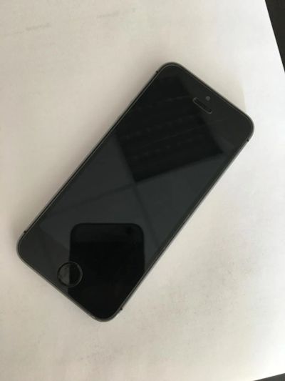 Лот: 9977508. Фото: 1. Продам IPhone 5s 16gb. Смартфоны