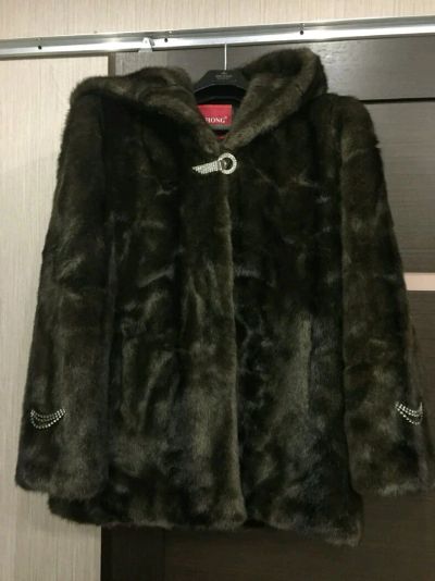 Лот: 12297011. Фото: 1. Шуба. Верхняя одежда