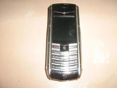 Лот: 2194156. Фото: 1. Телефон VERTU A-028101 Ferrari... Кнопочные мобильные телефоны