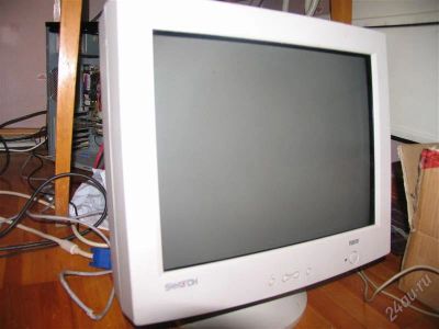 Лот: 968198. Фото: 1. 17" Samsung SamTron 76BDF. ЭЛТ-мониторы