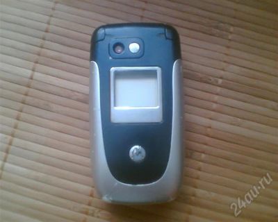 Лот: 300462. Фото: 1. motorola v360. Кнопочные мобильные телефоны
