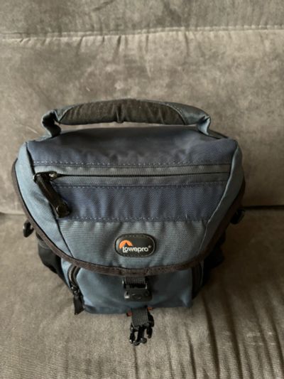 Лот: 22563793. Фото: 1. Фотосумка Lowepro Nova 140 AW. Чехлы, сумки, ремешки