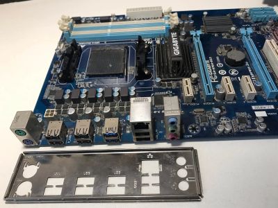 Лот: 19437169. Фото: 1. Материнская плата Gigabyte GA-970A-DS3... Материнские платы
