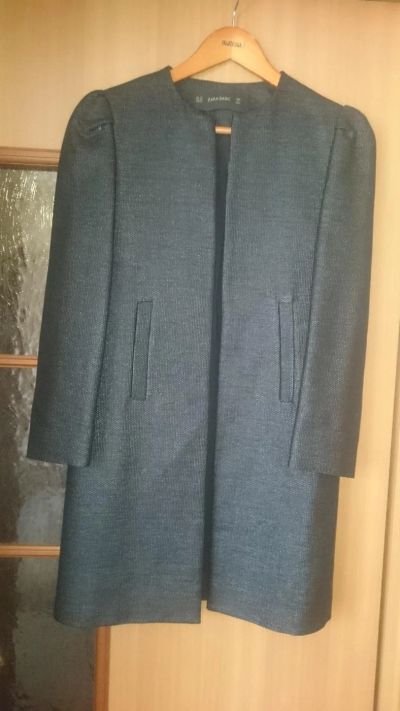 Лот: 7478065. Фото: 1. Тренчик zara размер 42. Верхняя одежда