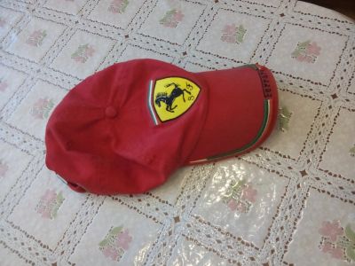 Лот: 5325011. Фото: 1. Кепка Ferrari. Головные уборы
