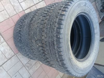 Лот: 17829225. Фото: 1. Шины зимние R15 205 70 Dunlop. Шины
