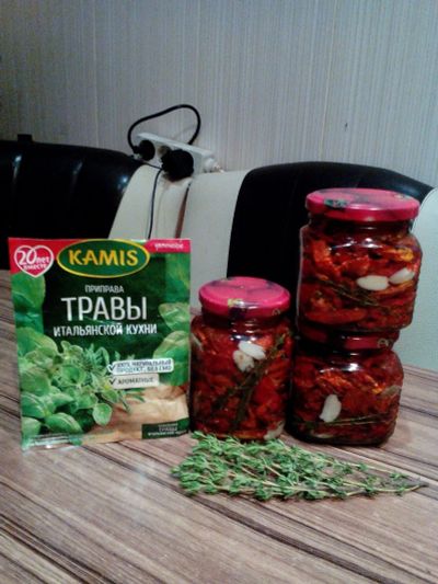 Лот: 12241244. Фото: 1. Вяленые томаты. Консервы