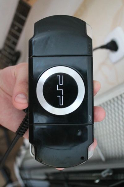 Лот: 7612646. Фото: 1. Sony PSP 2008. Игровые приставки, консоли