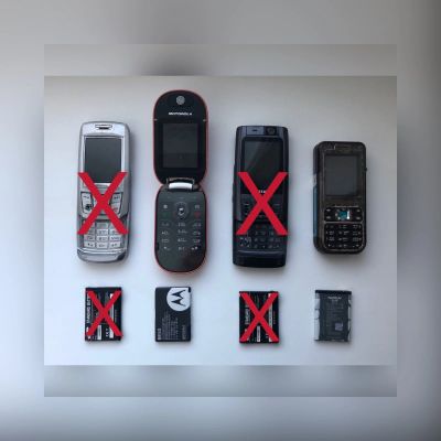 Лот: 14986743. Фото: 1. Телефоны Motorola U6, Nokia 7360. Кнопочные мобильные телефоны