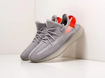 Лот: 17309575. Фото: 1. Кроссовки Adidas Yeezy 350 Boost... Кеды, кроссовки, слипоны