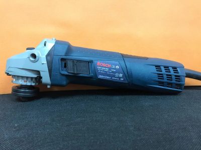 Лот: 21118646. Фото: 1. Болгарка УШМ Bosch 125 ( В 799... Электроинструмент
